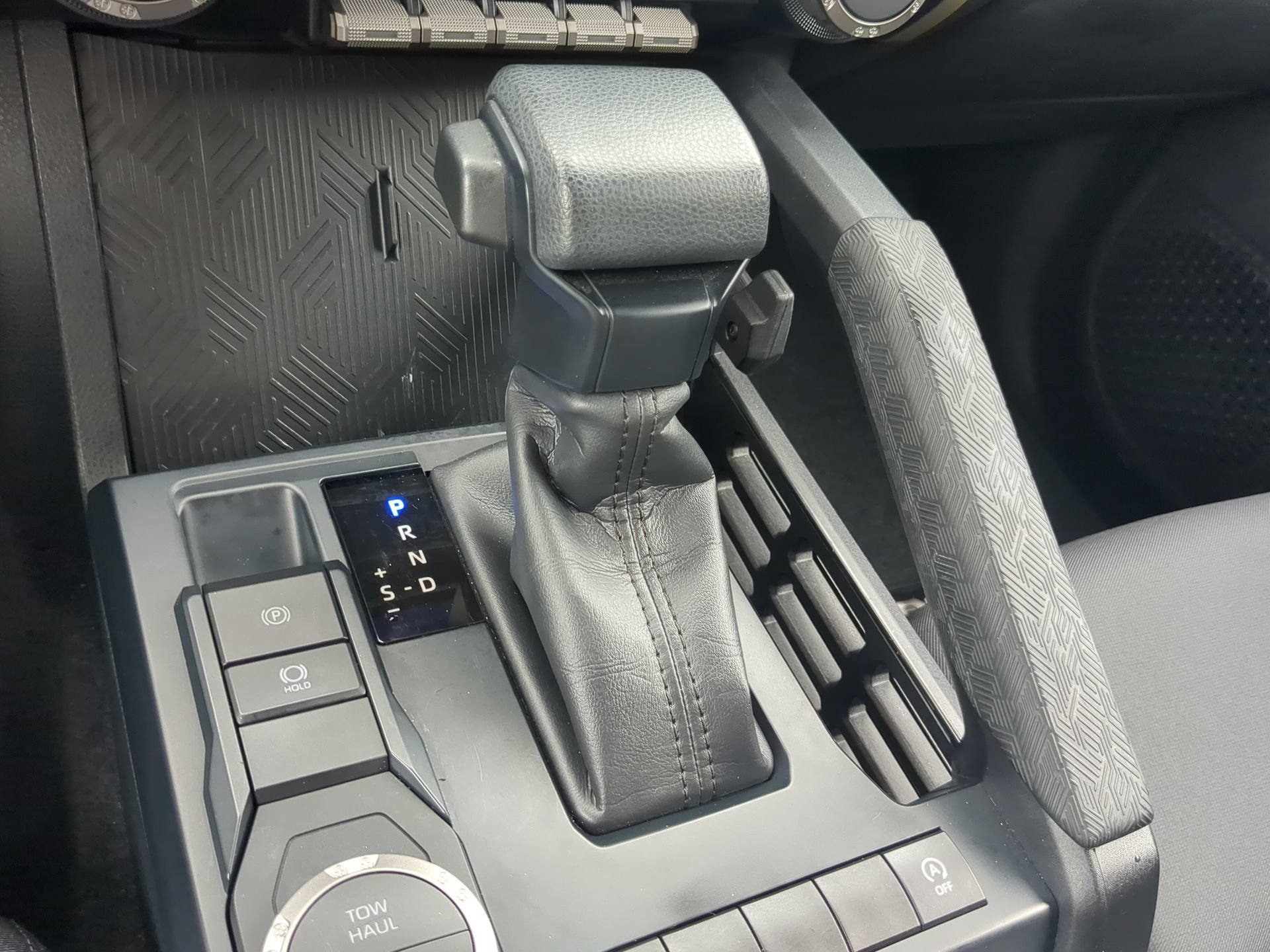 Used 2025 Toyota Tacoma SR5 RWD image 60