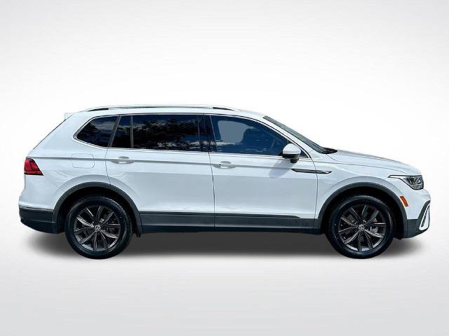 Used 2022 Volkswagen Tiguan SE FWD image 4