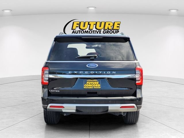 Certified 2024 Ford Expedition Limited RWD image 5