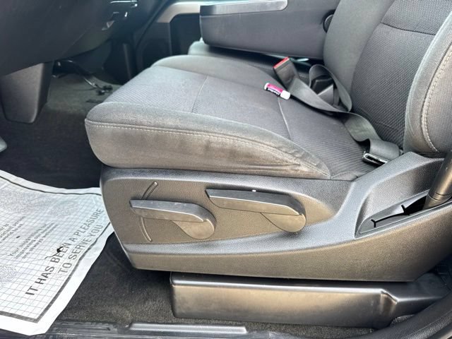 Used 2018 Chevrolet Silverado 1500 LT AWD/4WD image 9