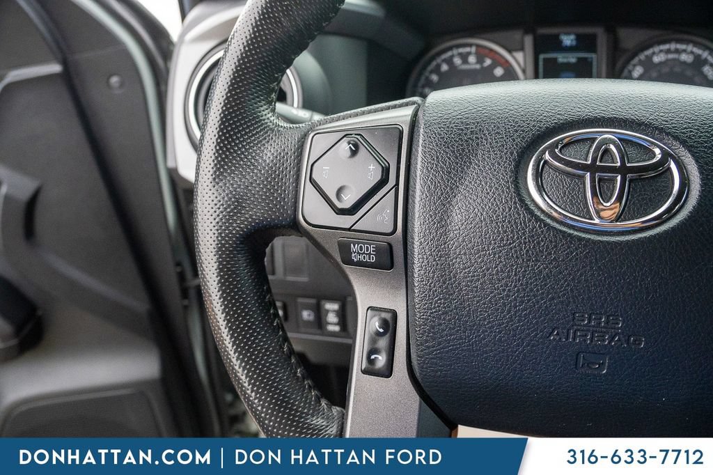 Used 2023 Toyota Tacoma TRD Sport w/ Technology Package AWD/4WD image 11