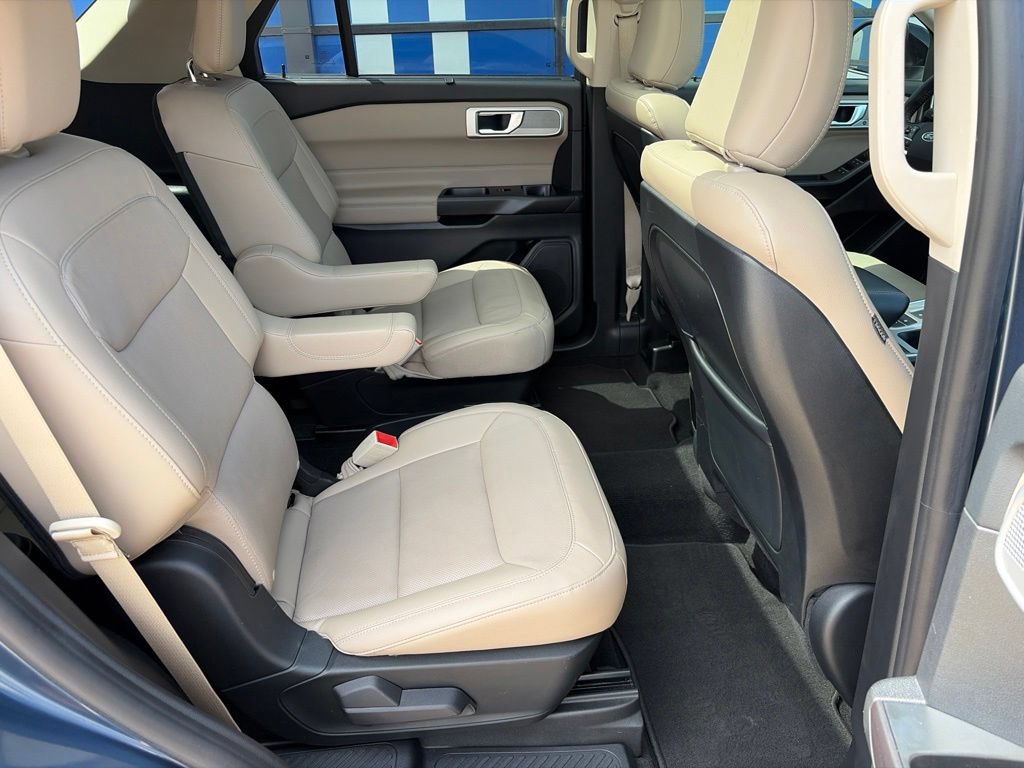 Certified 2020 Ford Explorer Limited RWD image 14