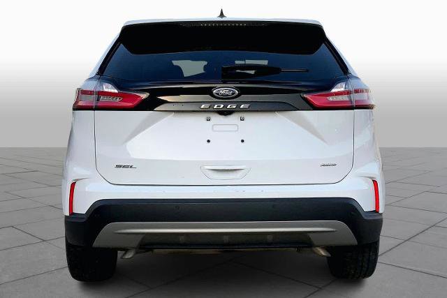 Certified 2024 Ford Edge SEL image 3