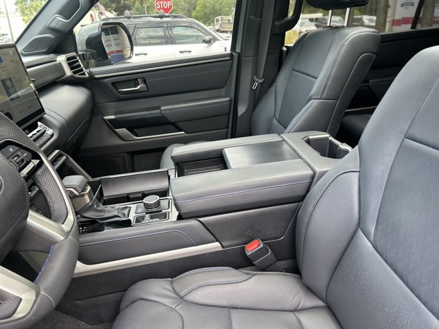 Used 2026 Toyota Sequoia Platinum AWD/4WD image 23