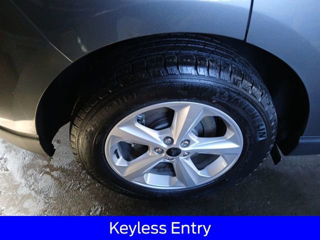 Certified 2024 Ford Edge SE image 11