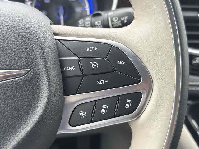 Used 2021 Chrysler Pacifica Limited w/ Uconnect Theater Family Group AWD/4WD image 24