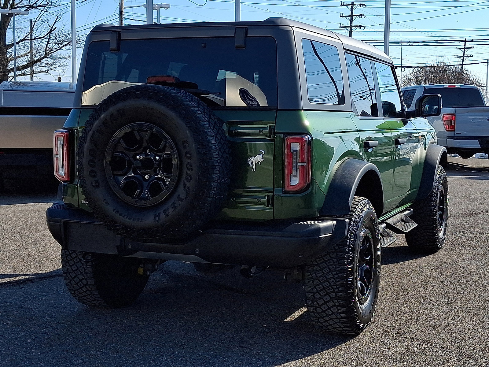 Certified 2023 Ford Bronco Badlands w/ Sasquatch Package image 7