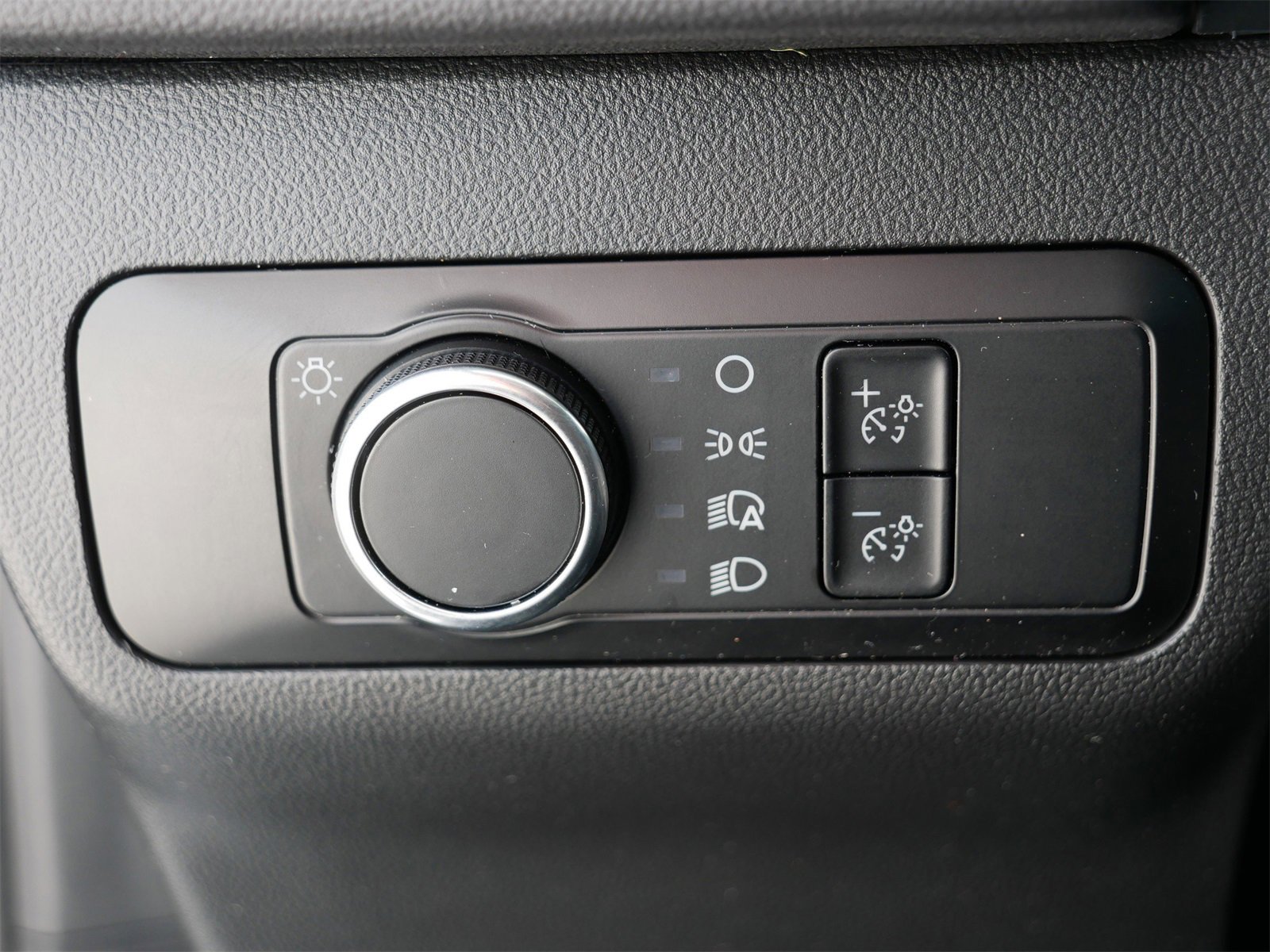 Certified 2025 Ford Escape ST-Line image 14