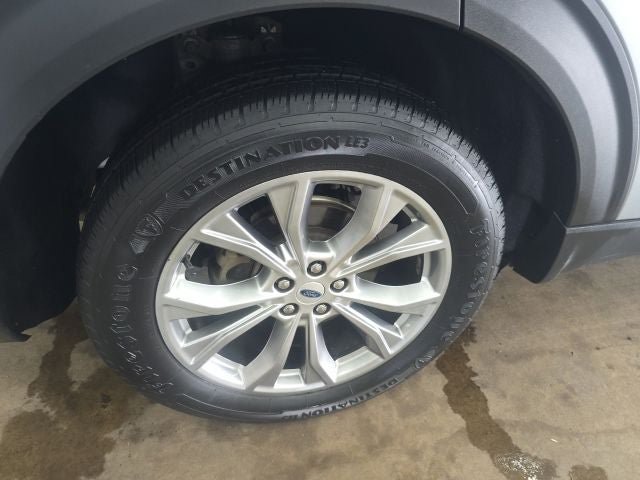 Certified 2023 Ford Explorer XLT w/ Equipment Group 202A AWD/4WD image 9