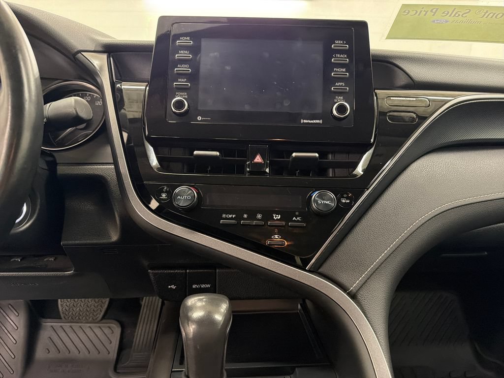 Used 2024 Toyota Camry SE FWD image 22