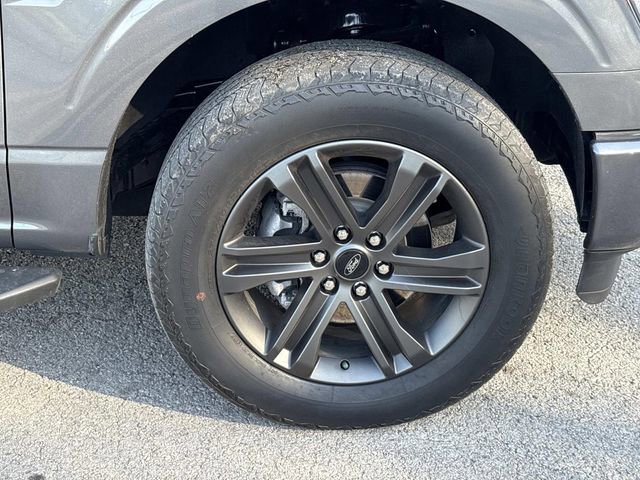 Certified 2022 Ford F150 XLT w/ Equipment Group 302A High image 4