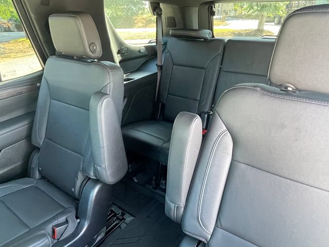 Used 2023 Chevrolet Tahoe Z71 w/ Luxury Package AWD/4WD image 13