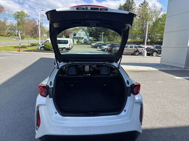Used 2018 Toyota Prius Prime Premium FWD image 8