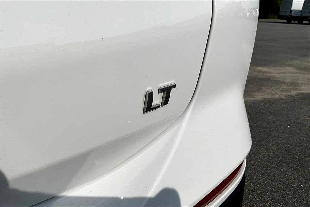 Used 2023 Chevrolet Equinox LT FWD image 26