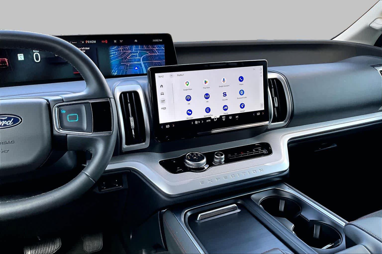Certified 2025 Ford Expedition Active RWD image 7
