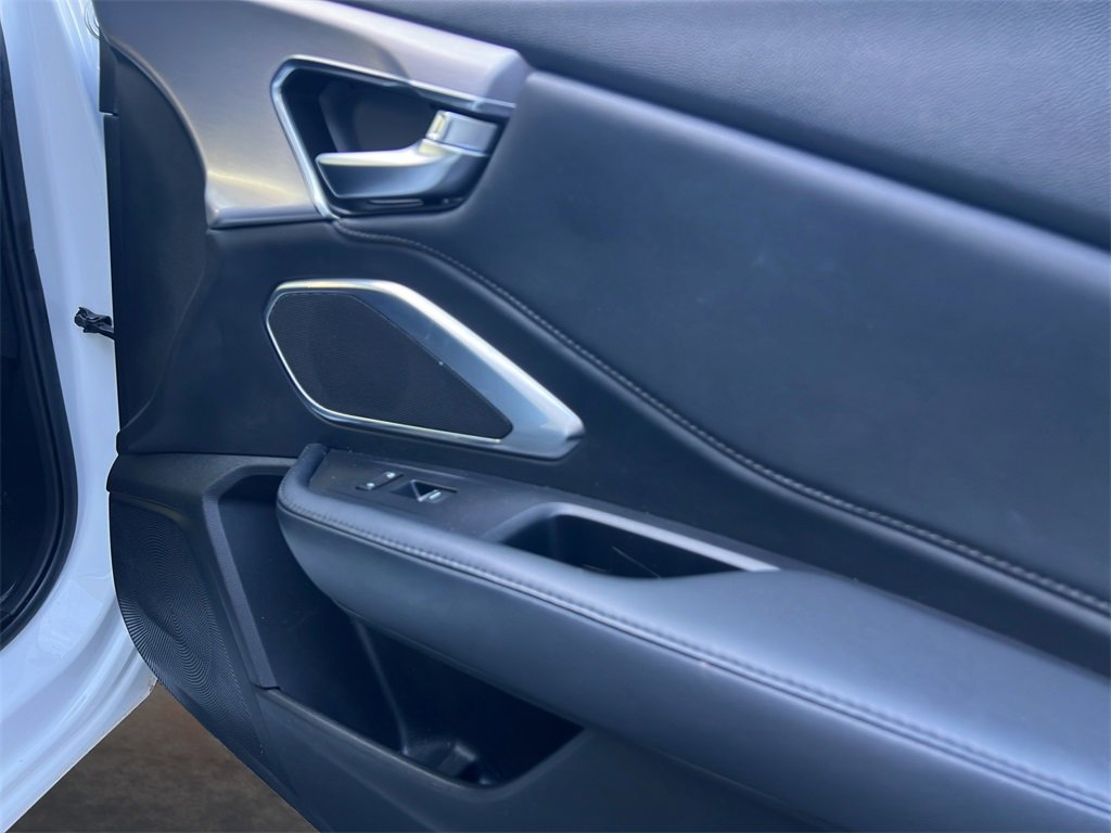 Used 2020 Acura RDX FWD image 11