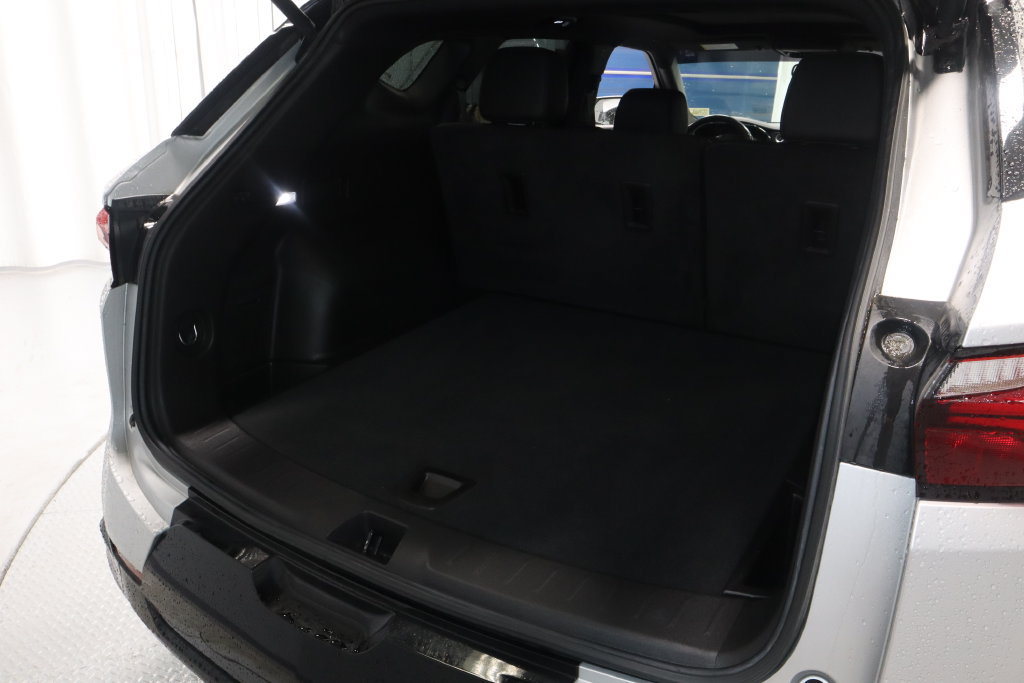 Used 2022 Chevrolet Blazer RS w/ Enhanced Convenience Package FWD image 14