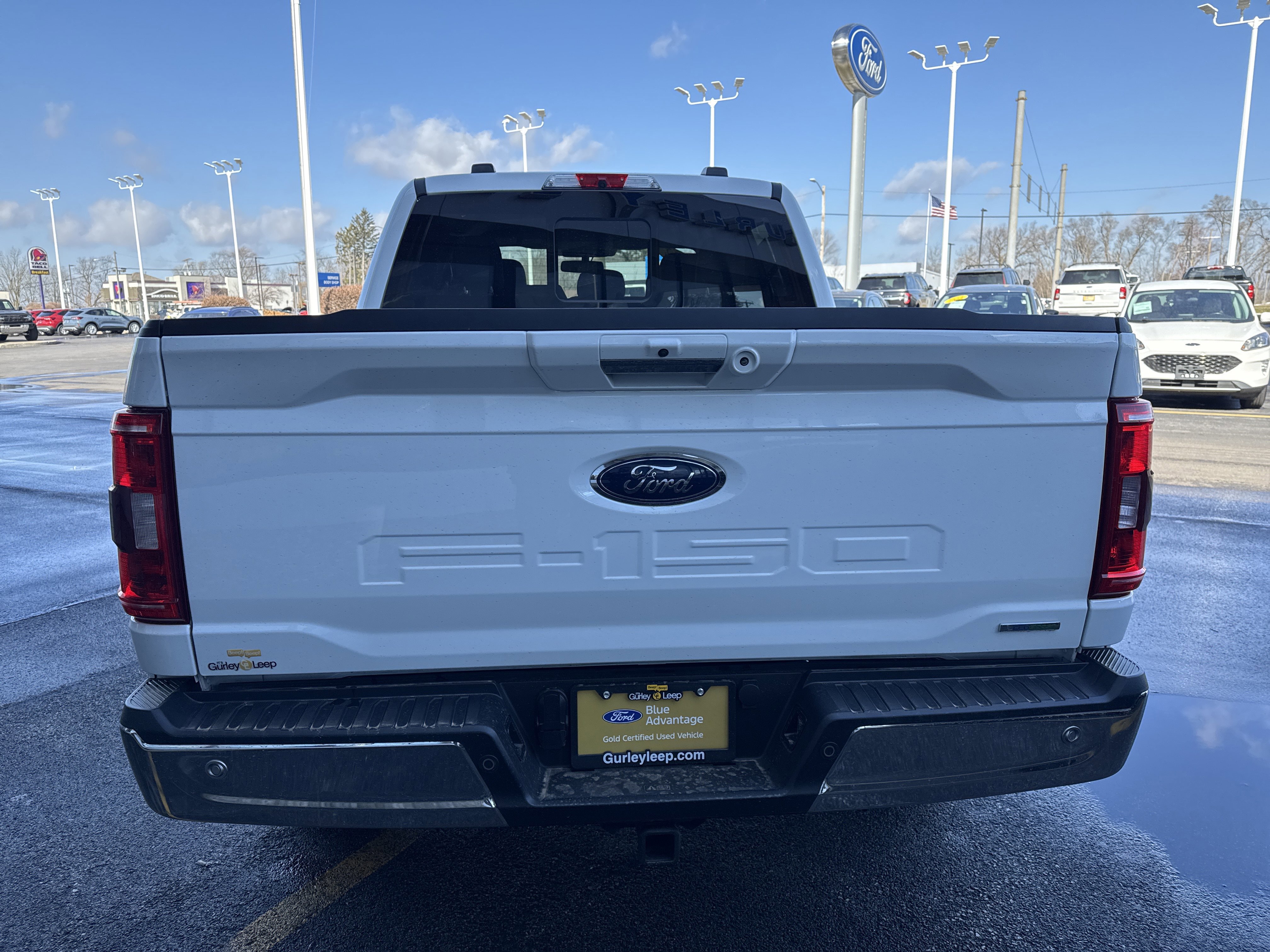 Certified 2022 Ford F150 XLT w/ Equipment Group 302A High image 4