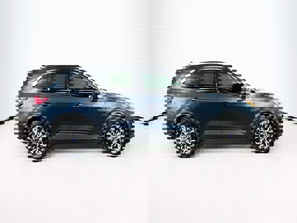 Certified 2022 Ford Escape SEL image 26