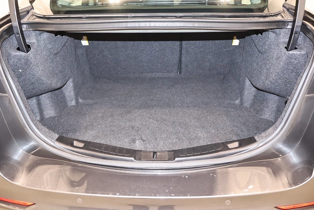 Certified 2019 Ford Fusion SE w/ Equipment Group 151A image 37