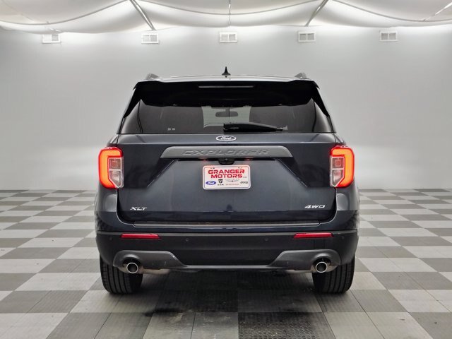 Certified 2024 Ford Explorer XLT w/ Equipment Group 202A AWD/4WD image 11