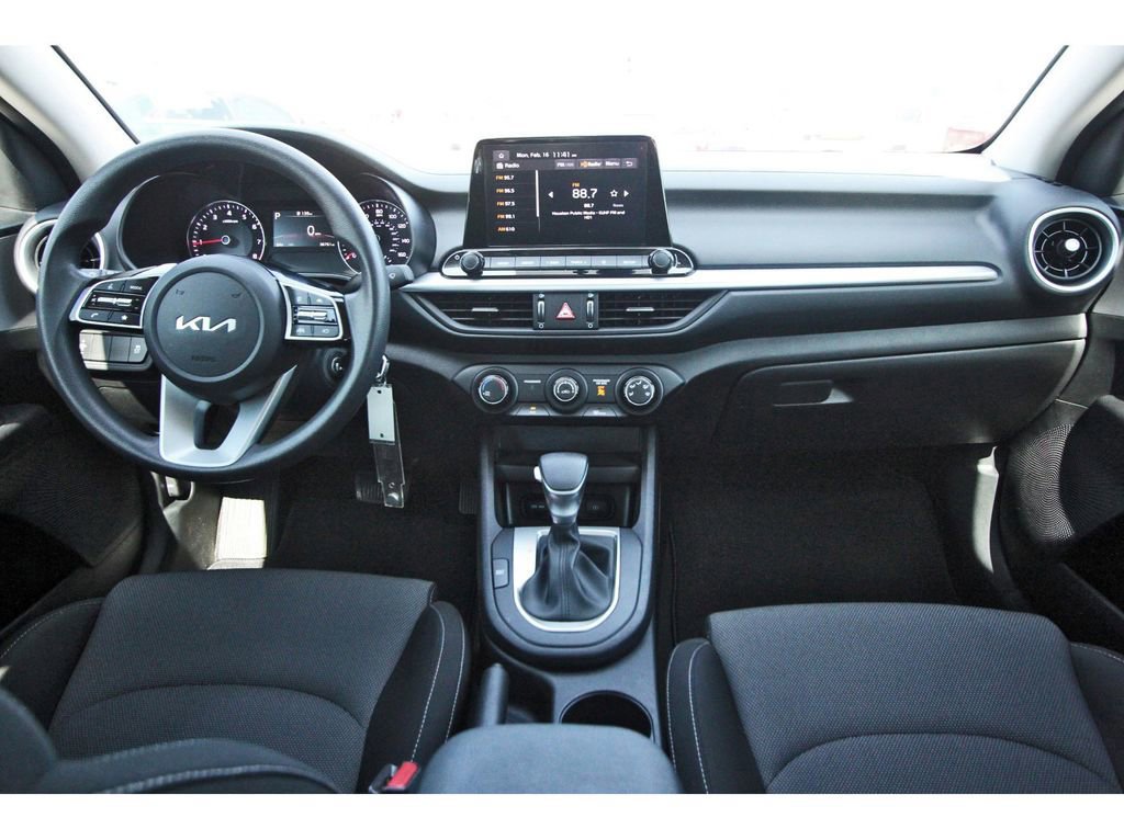 Used 2024 Kia Forte LXS image 12