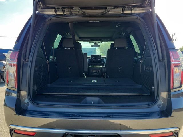 Used 2021 Chevrolet Tahoe LT w/ LT Signature Package image 11