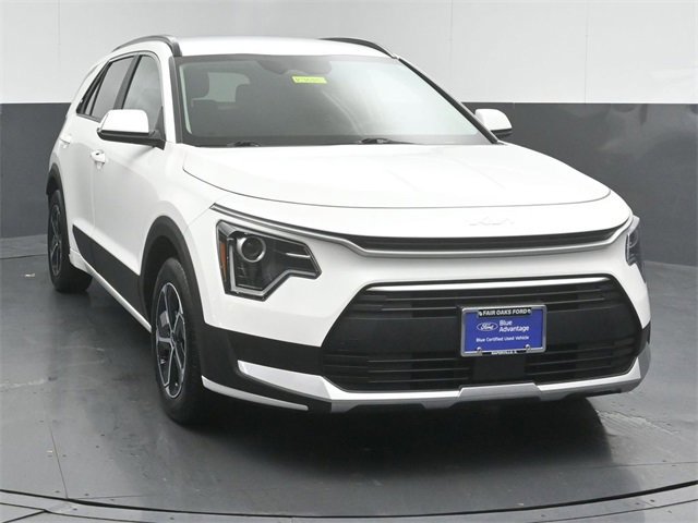 Used 2024 Kia Niro EX image 21