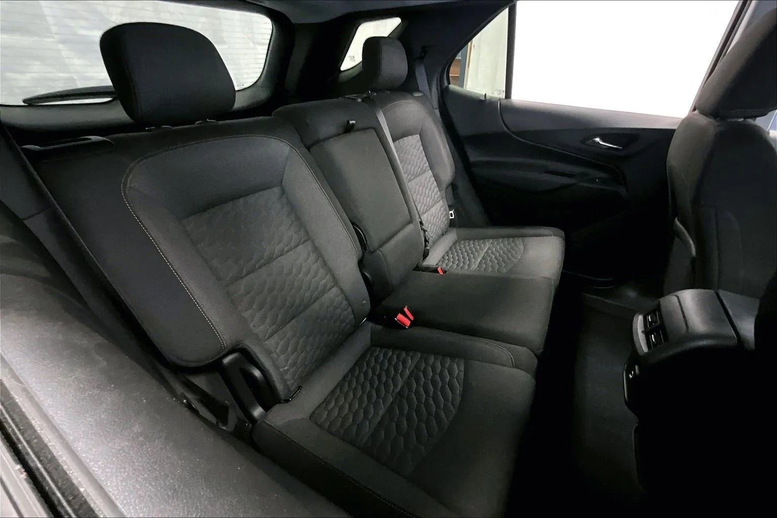 Used 2020 Chevrolet Equinox LT image 26