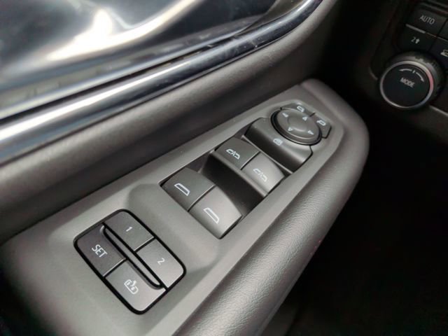 Used 2023 Chevrolet Tahoe RST image 28