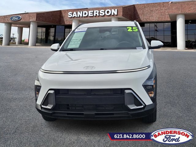 Used 2025 Hyundai Kona SEL image 8