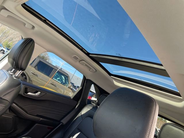 Certified 2021 Ford Escape SEL image 40