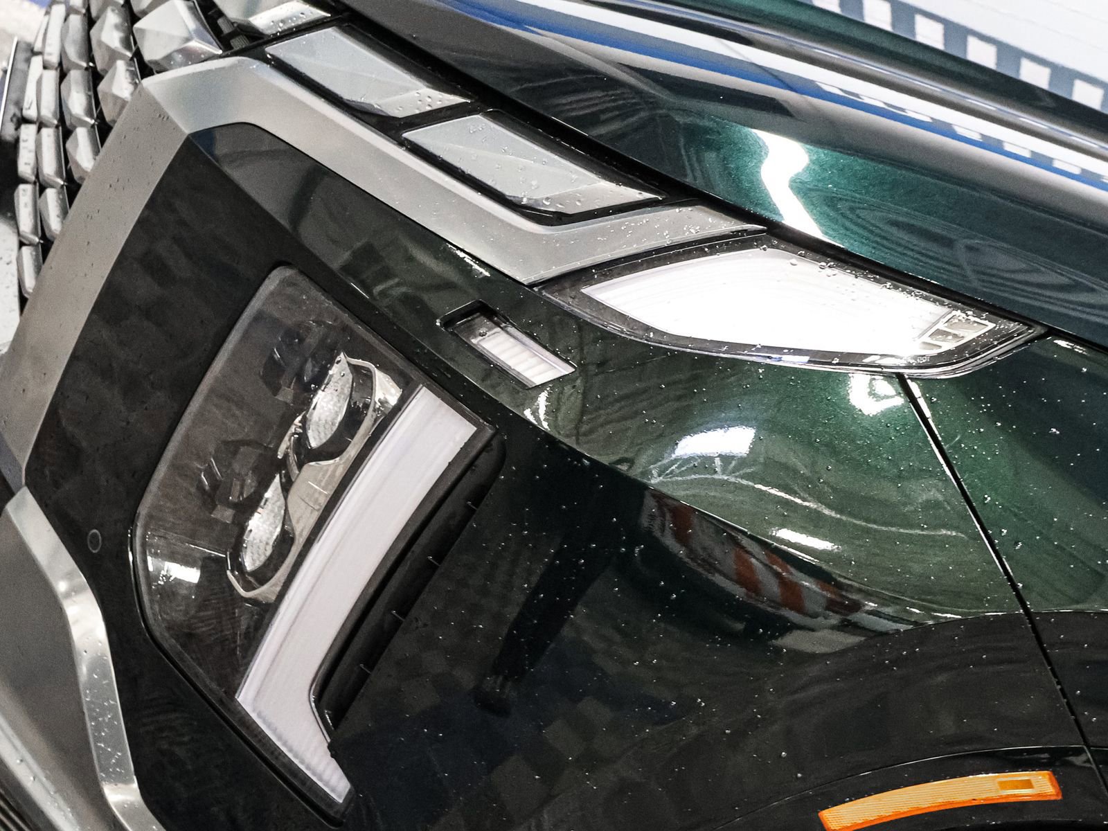 Used 2024 Hyundai Palisade Calligraphy image 14