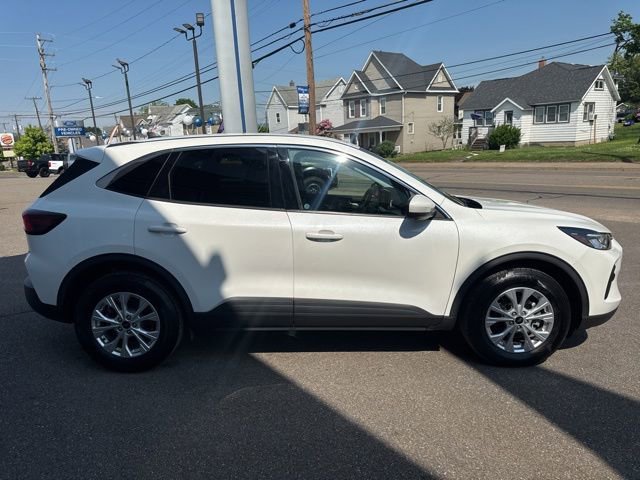 Certified 2023 Ford Escape Active w/ Tech Pack #2 AWD/4WD image 5