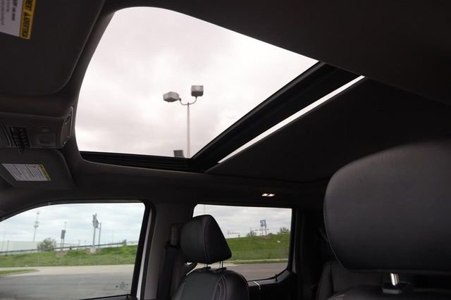 Certified 2021 Ford F350 Lariat w/ Lariat Ultimate Package image 10