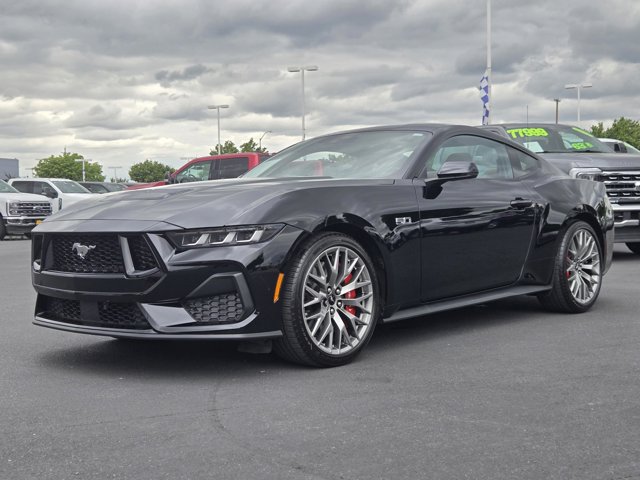 Certified 2025 Ford Mustang GT Premium RWD image 8