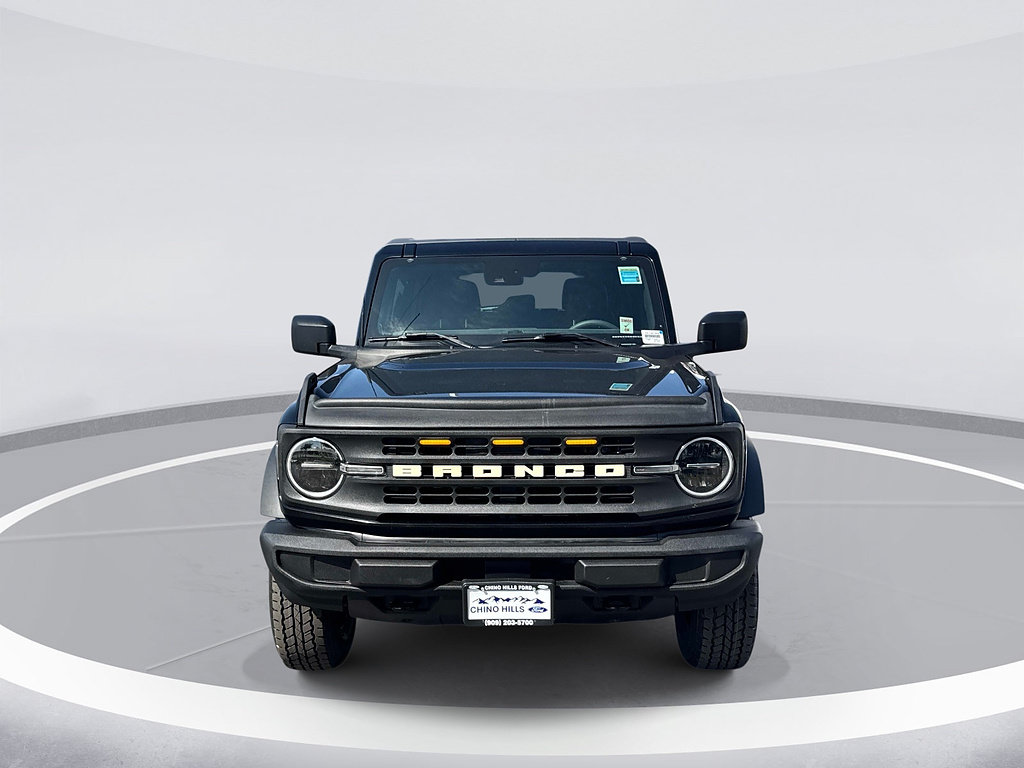 Certified 2022 Ford Bronco 4-Door AWD/4WD image 2