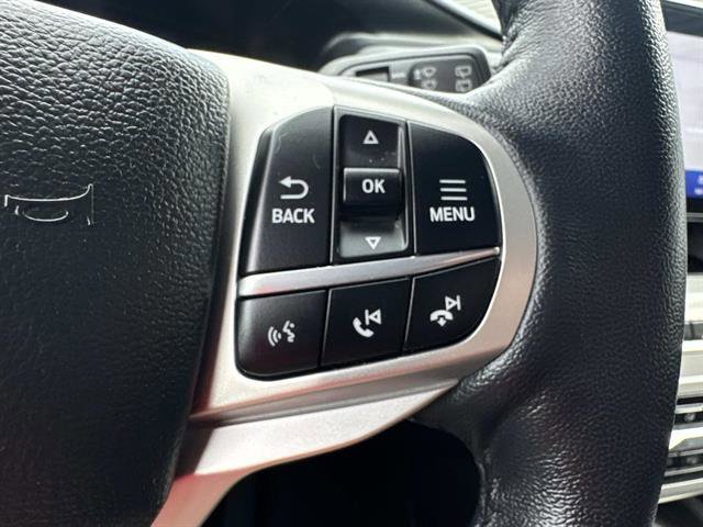 Certified 2022 Ford Explorer XLT w/ Equipment Group 202A image 17
