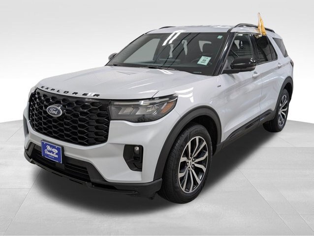 Certified 2026 Ford Explorer ST-Line AWD/4WD image 16