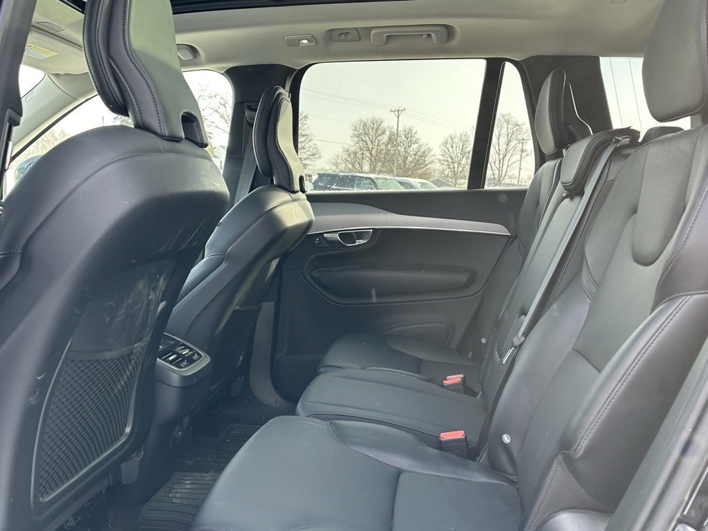 Used 2023 Volvo XC90 B5 Core w/ Protection Package Premier image 12