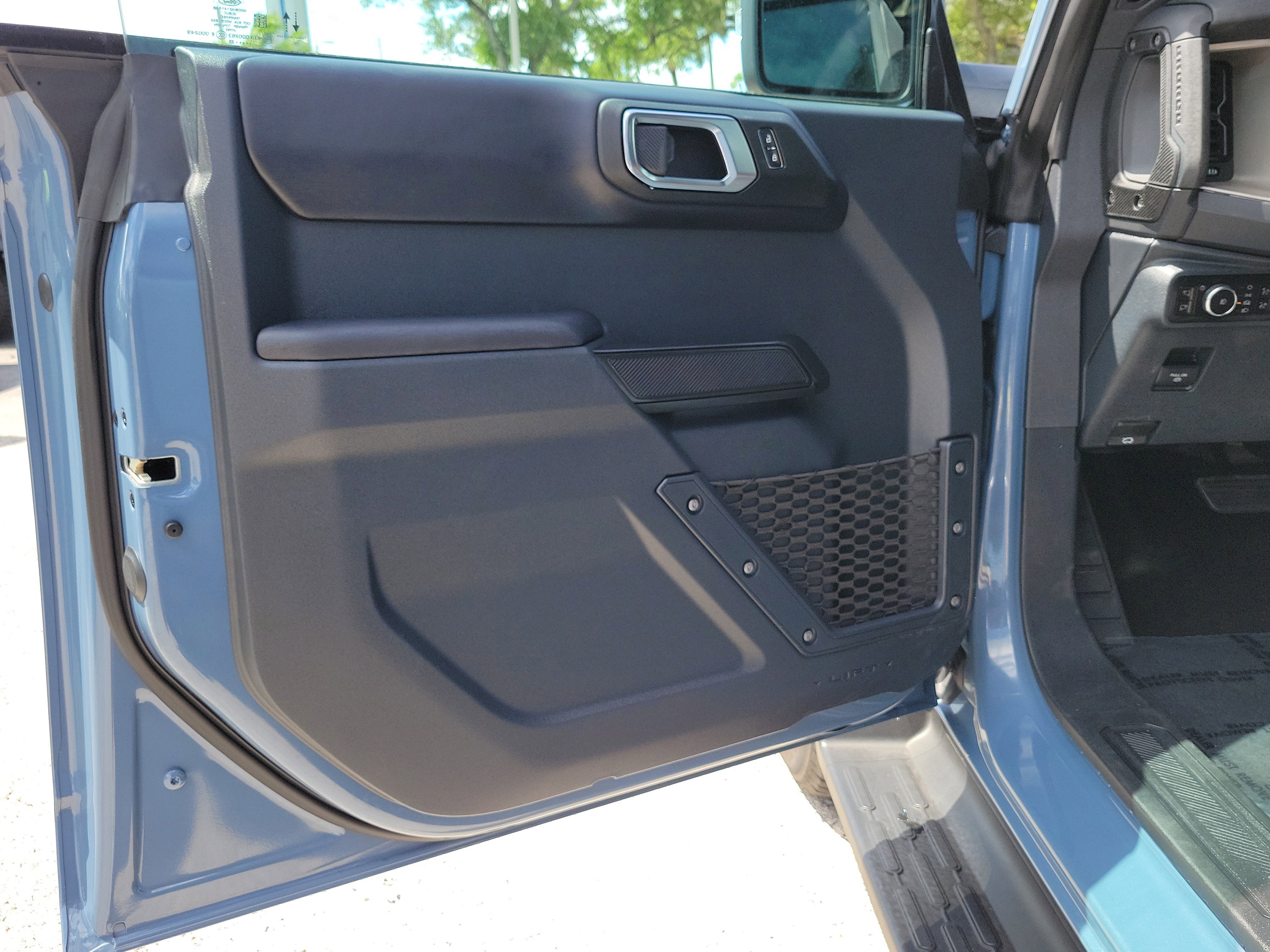 Certified 2025 Ford Bronco Outer Banks AWD/4WD image 17