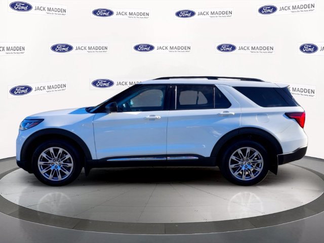 Certified 2025 Ford Explorer Active w/ Active Comfort Package AWD/4WD image 2