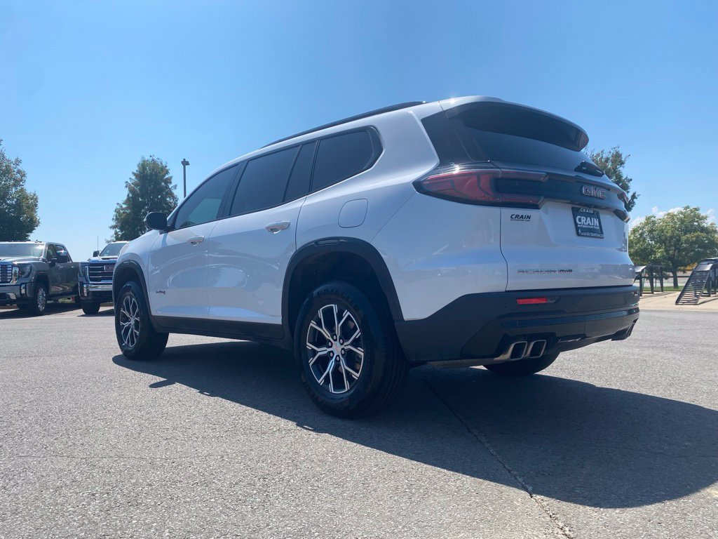 Used 2025 GMC Acadia AT4 AWD/4WD image 11