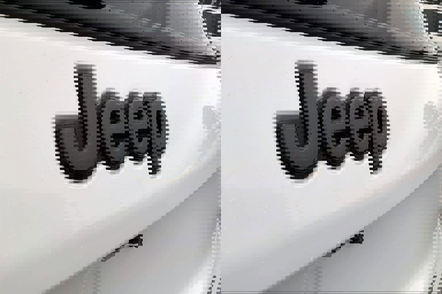 Used 2023 Jeep Compass Trailhawk image 9