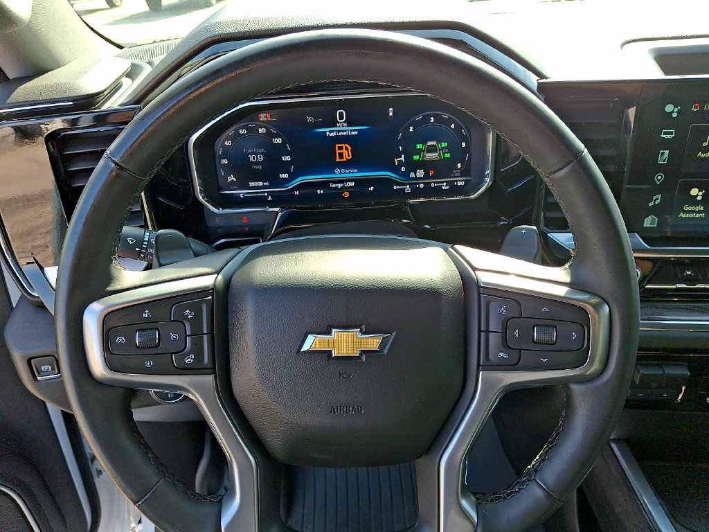 Used 2024 Chevrolet Silverado 1500 LTZ AWD/4WD image 18