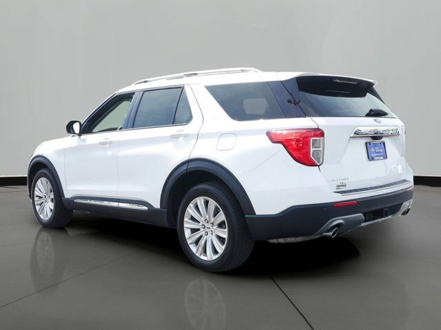 Certified 2022 Ford Explorer Limited w/ Limited Technology Package AWD/4WD image 2