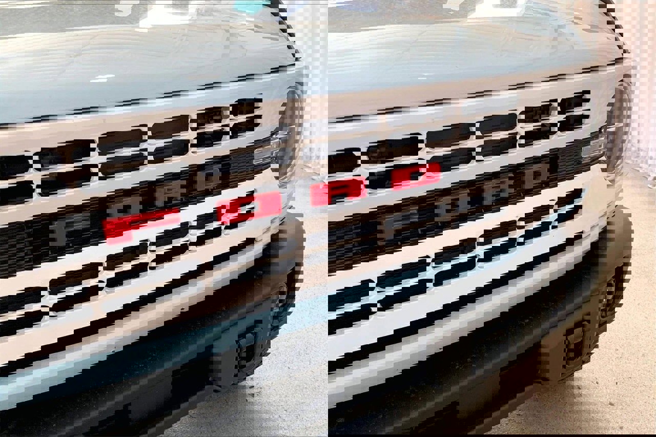 Certified 2025 Ford Bronco Heritage Edition image 7