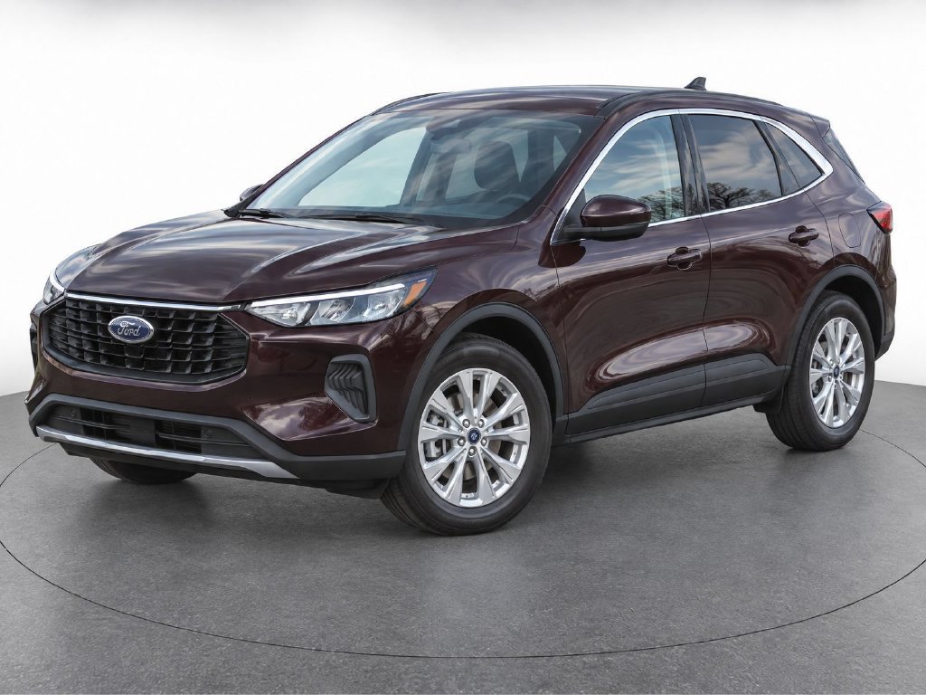 Certified 2023 Ford Escape Active w/ Tech Pack #2 AWD/4WD image 2