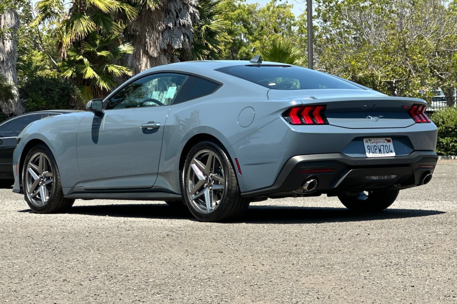 Certified 2025 Ford Mustang Coupe RWD image 5