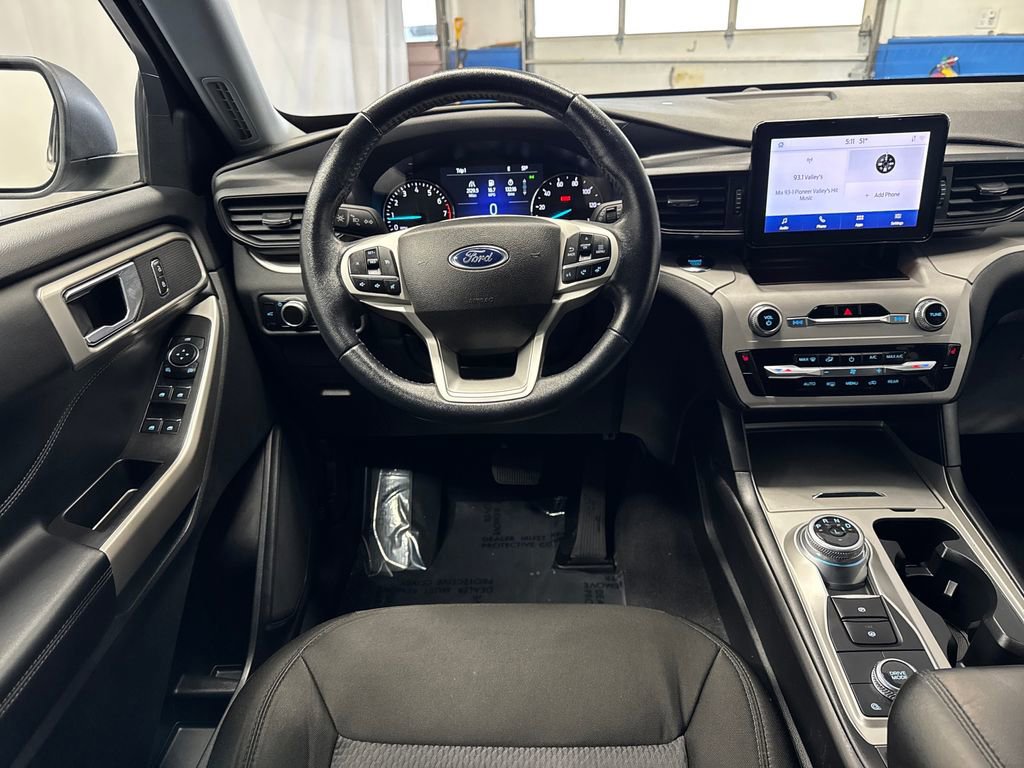 Certified 2023 Ford Explorer XLT AWD/4WD image 13